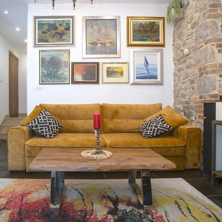 Bossa Studio Apartments สปลิท ภายนอก รูปภาพ